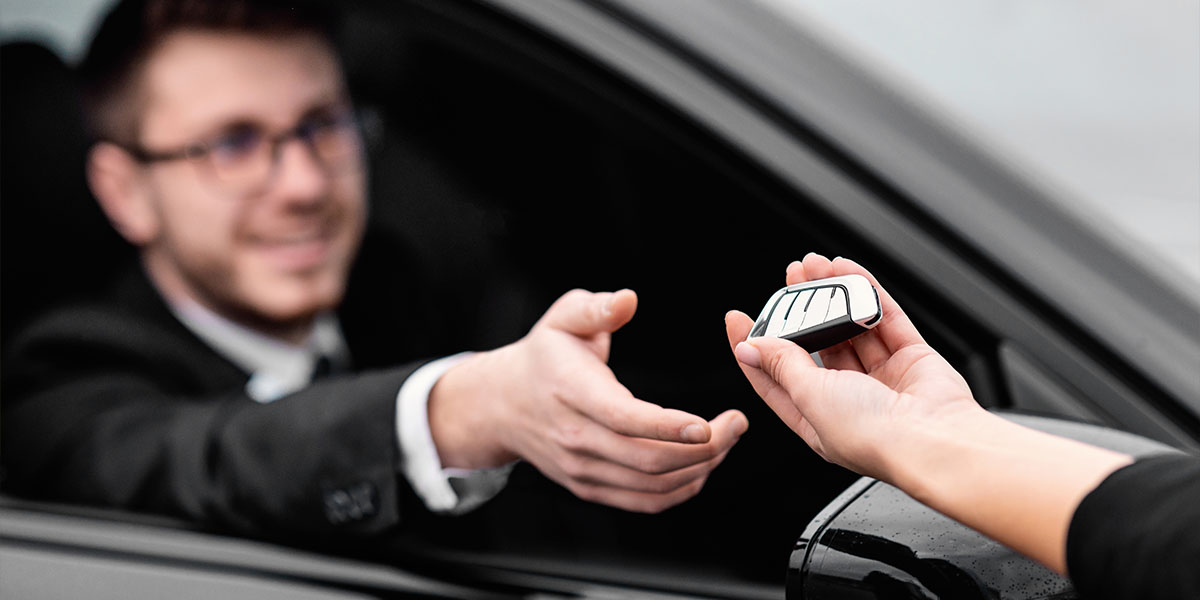 Renting a Car in Qatar? These SelfDrive Picks Will Change Your Mind!